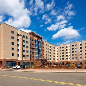 By Marriott Meadowlands Hotel