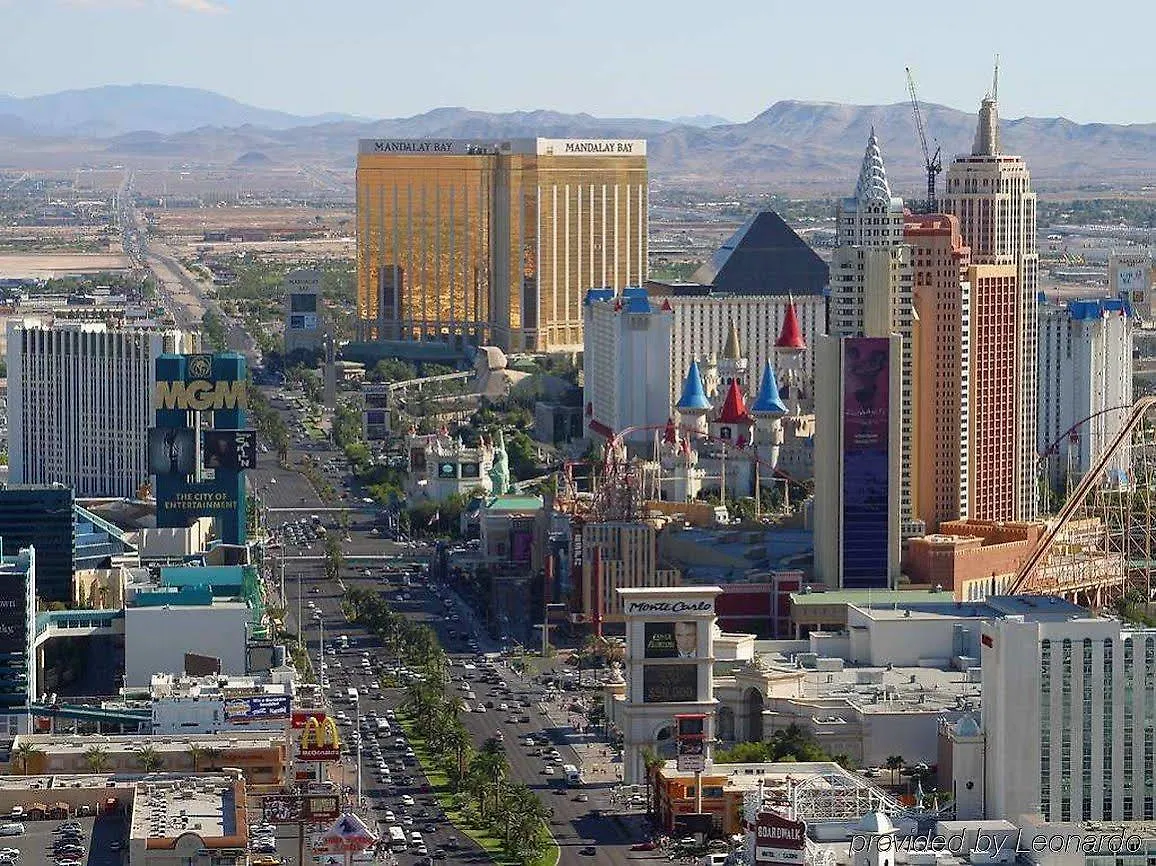 Holiday Inn Express & Suites Las Vegas Sw Springvalley By Ihg